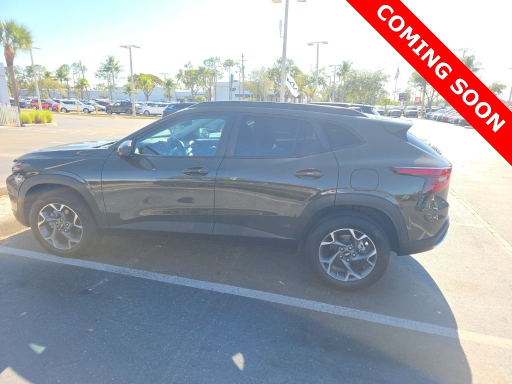 2024 Chevrolet Trax LT