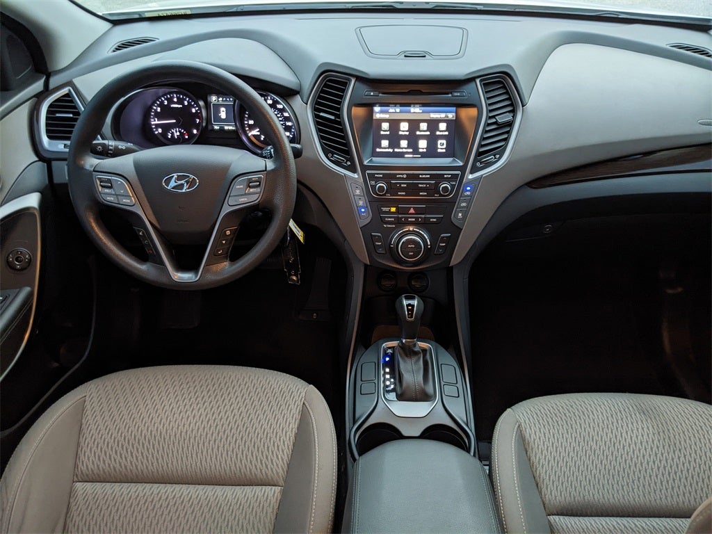 2018 Hyundai Santa Fe SE