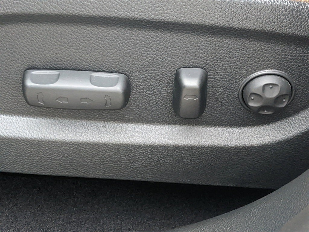 2018 Hyundai Santa Fe SE