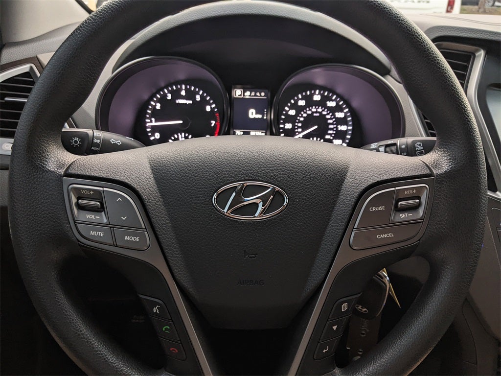 2018 Hyundai Santa Fe SE