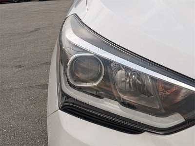 2018 Hyundai Santa Fe SE