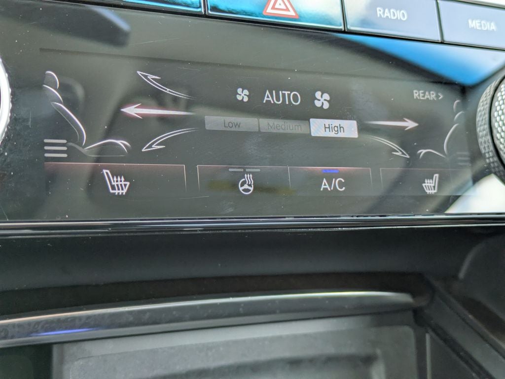2023 Genesis GV80 2.5T