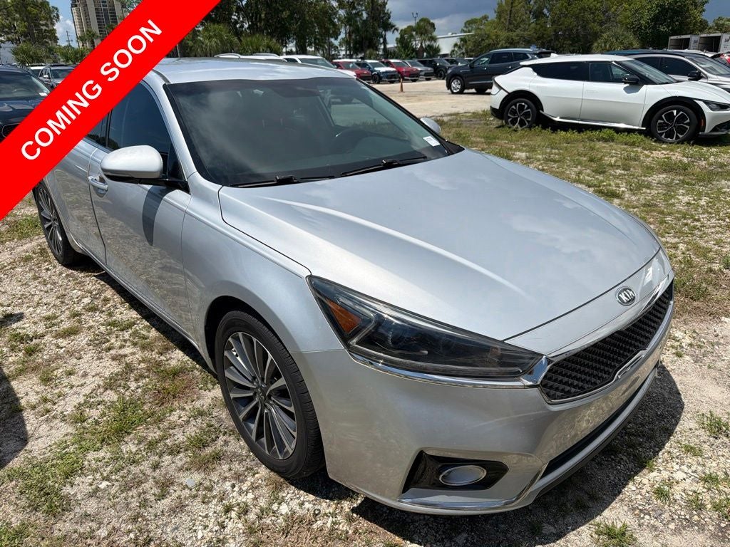 2018 Kia Cadenza Premium
