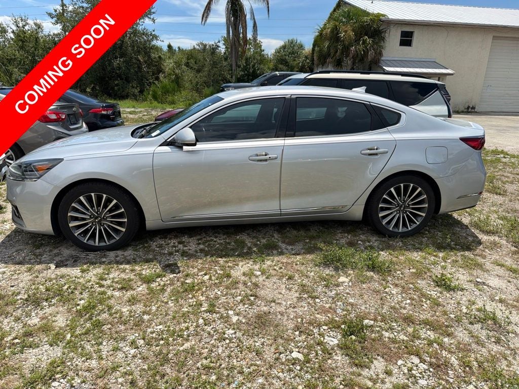 2018 Kia Cadenza Premium