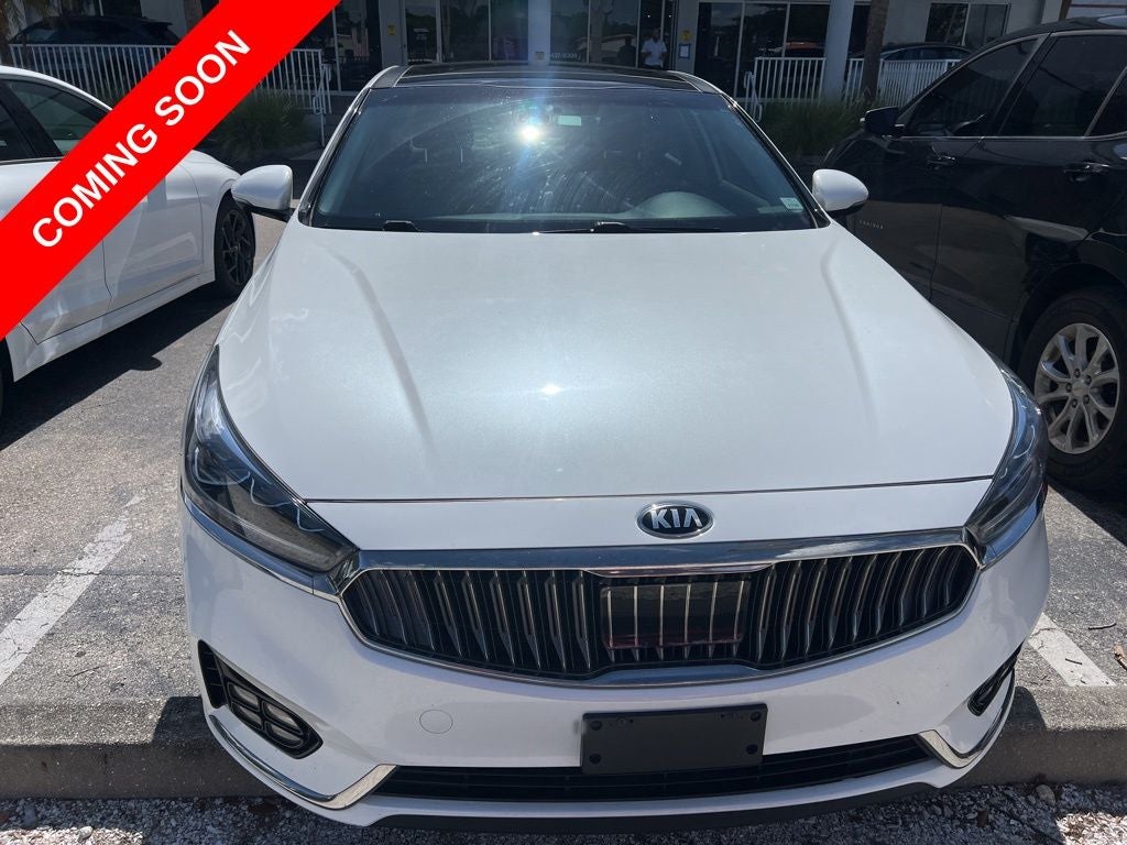 2017 Kia Cadenza Technology