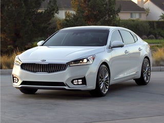 2017 Kia Cadenza Technology