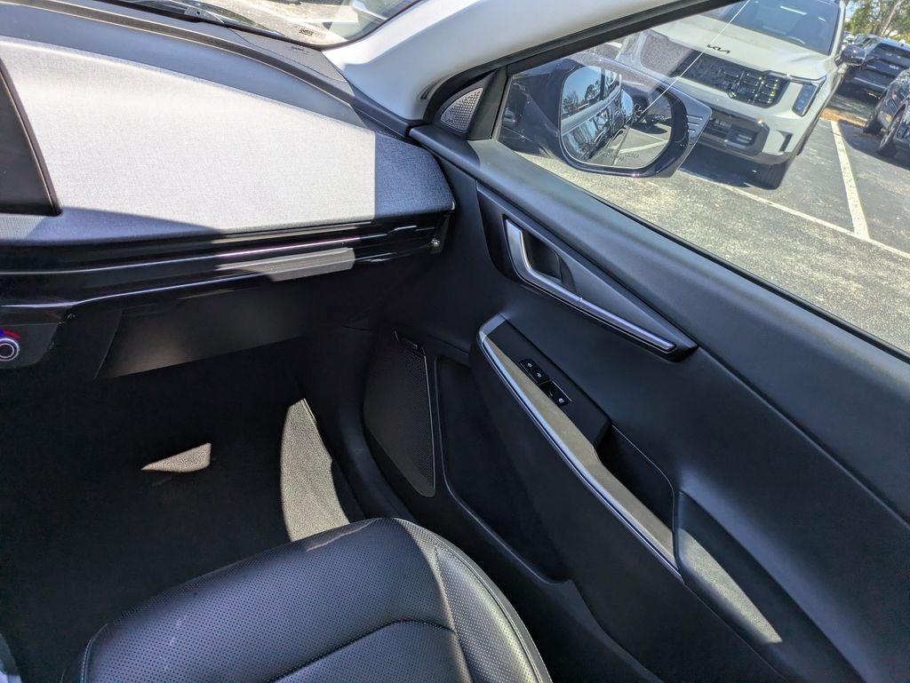 2022 Kia EV6 Wind