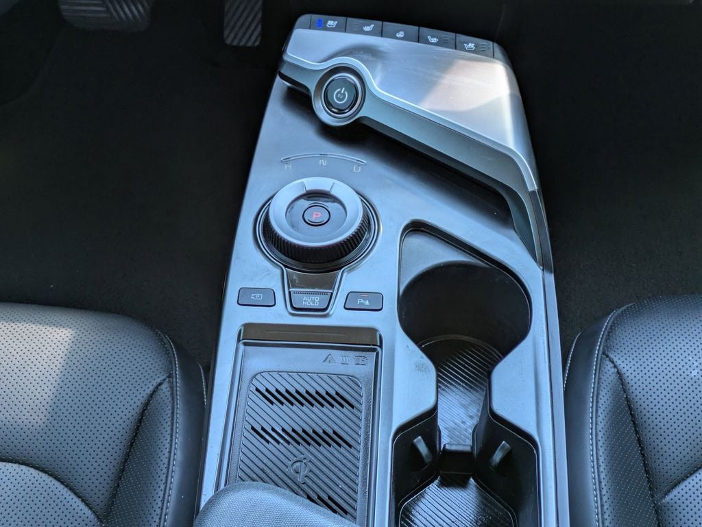 2022 Kia EV6 Wind