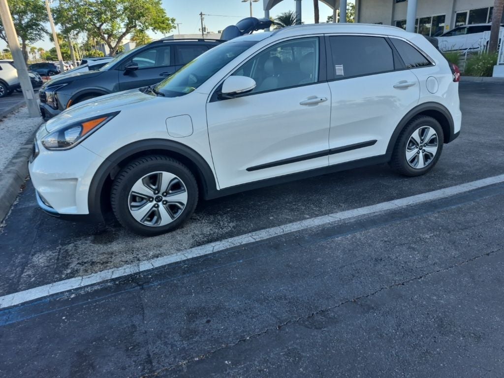 Certified 2019 Kia Niro EX with VIN KNDCD3LD7K5220338 for sale in Fort Myers, FL