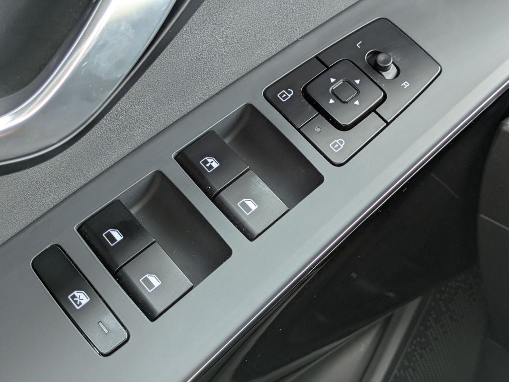 2023 Kia Niro EX