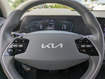 2023 Kia Niro EX