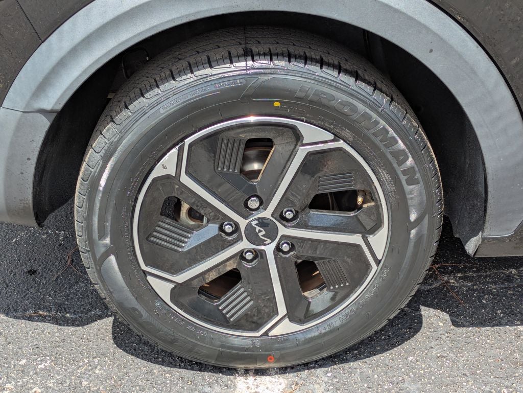 2023 Kia Niro EX