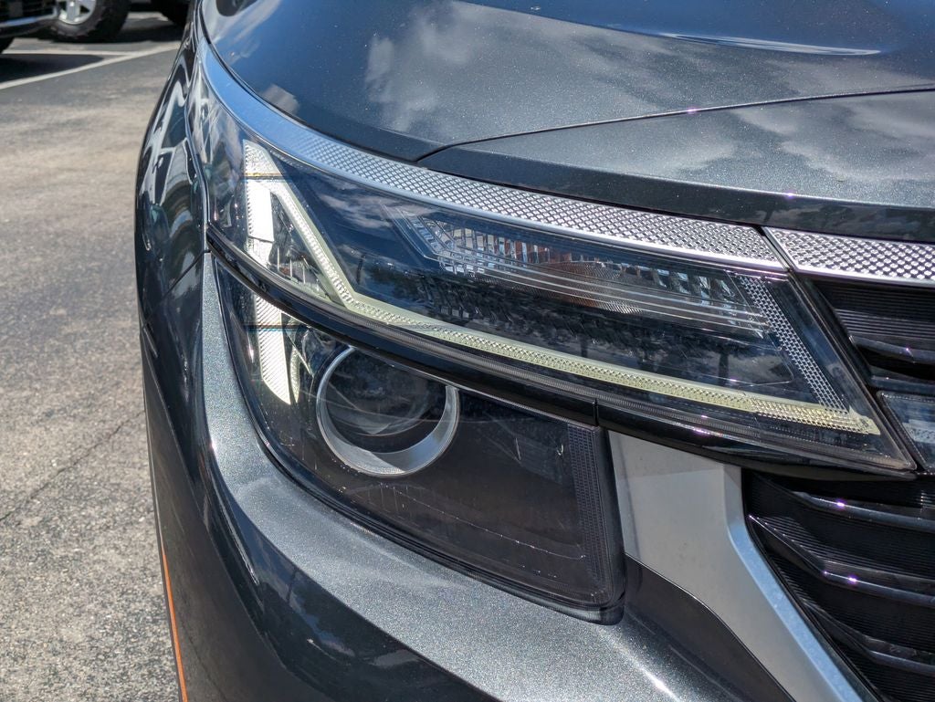 2024 Kia Seltos EX