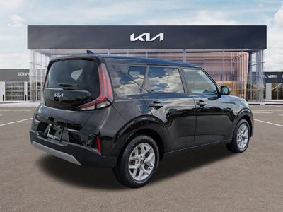 2024 Kia Soul LX