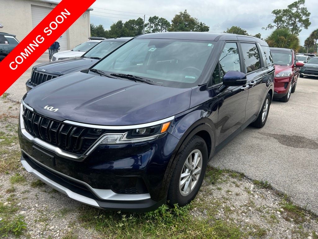 2024 Kia Carnival LX