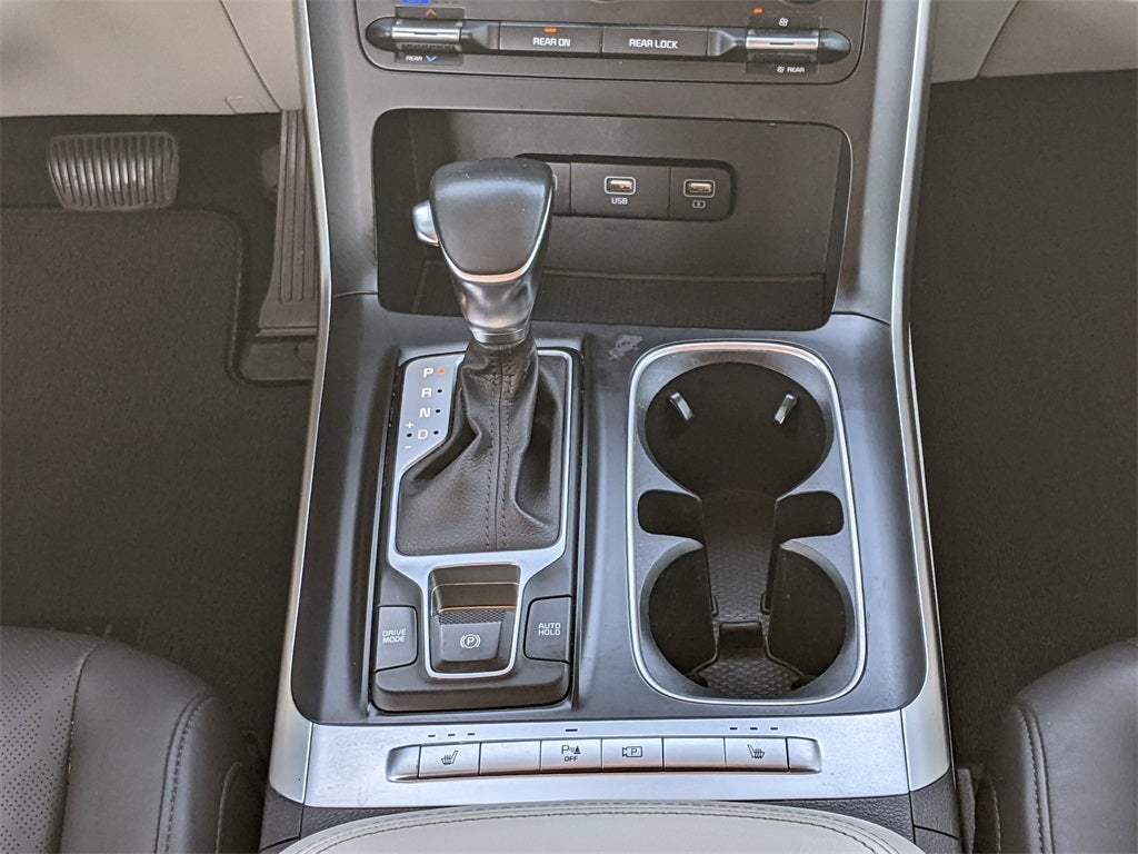 2023 Kia Carnival LX