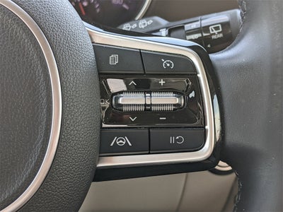 2023 Kia Carnival LX