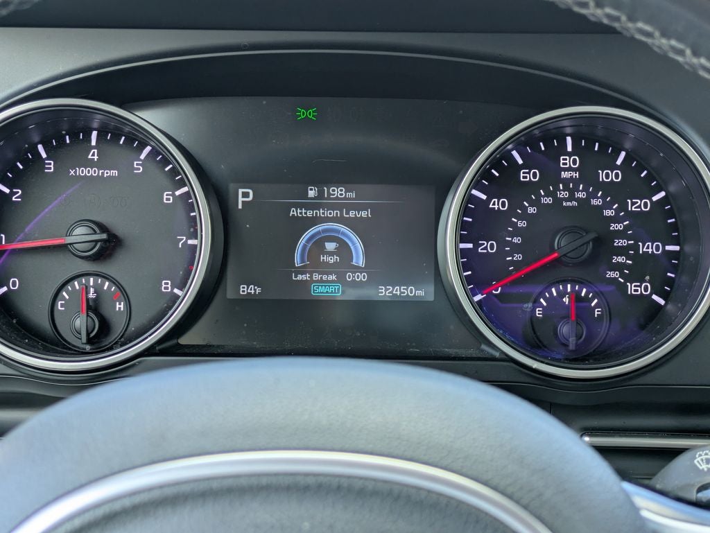 2024 Kia Carnival LX