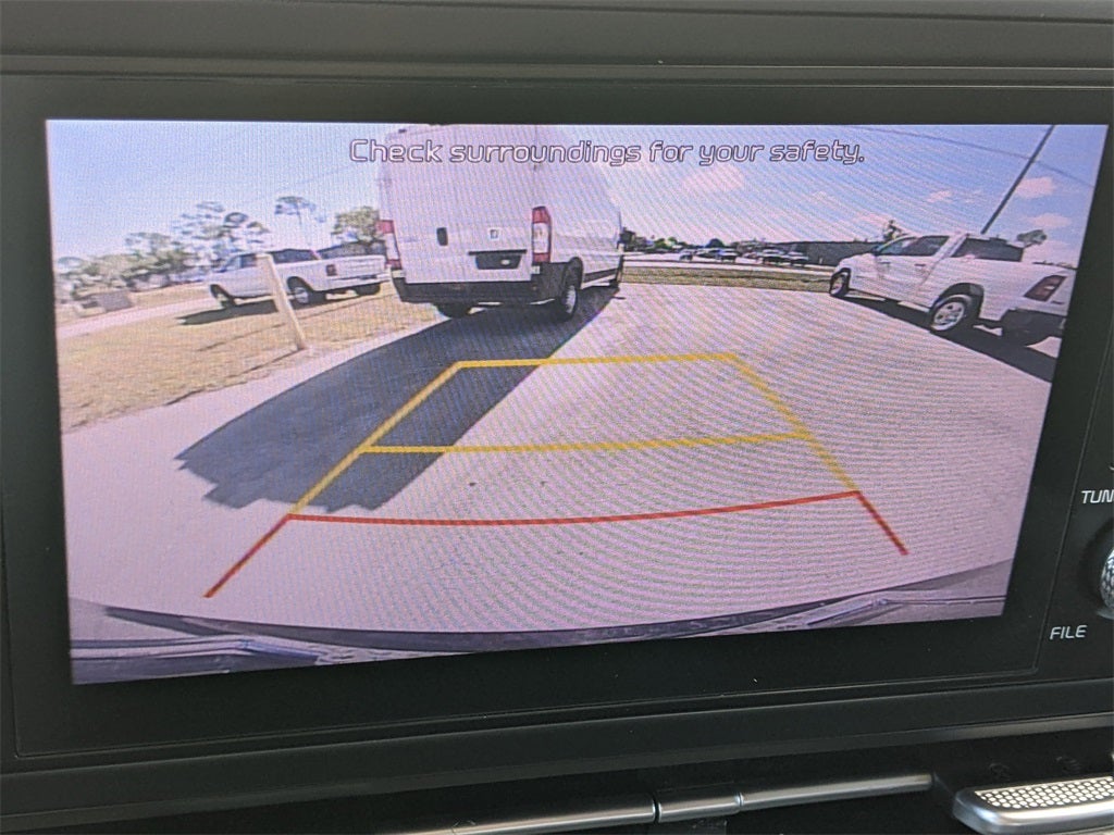 2022 Kia Carnival LXS