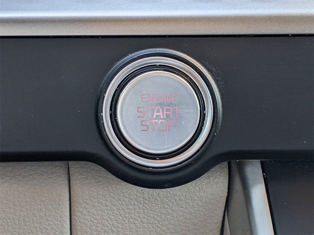 2022 Kia Carnival LXS