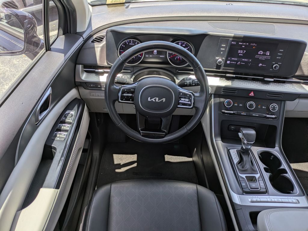 2022 Kia Carnival LXS