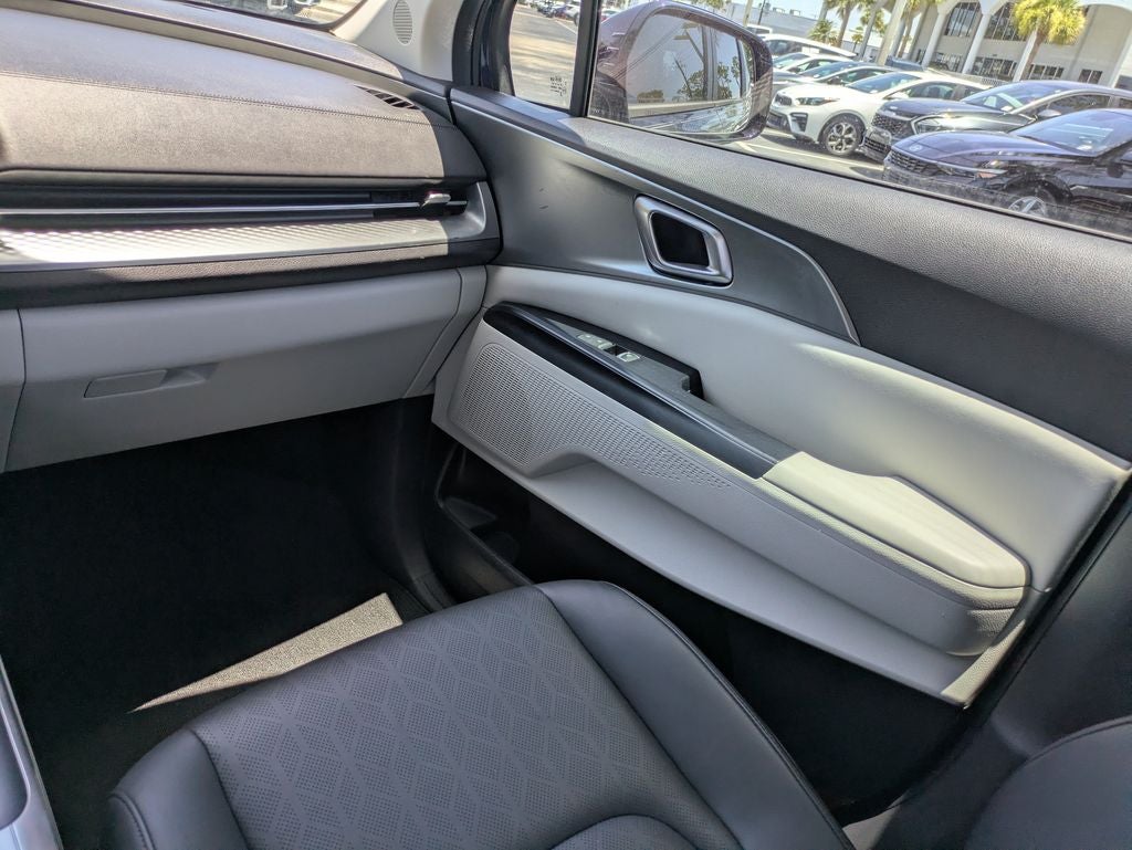 2022 Kia Carnival LXS