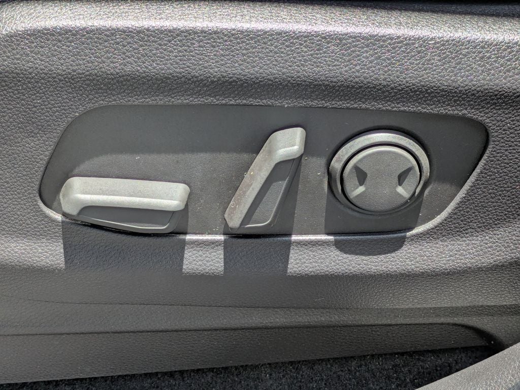 2022 Kia Carnival LXS