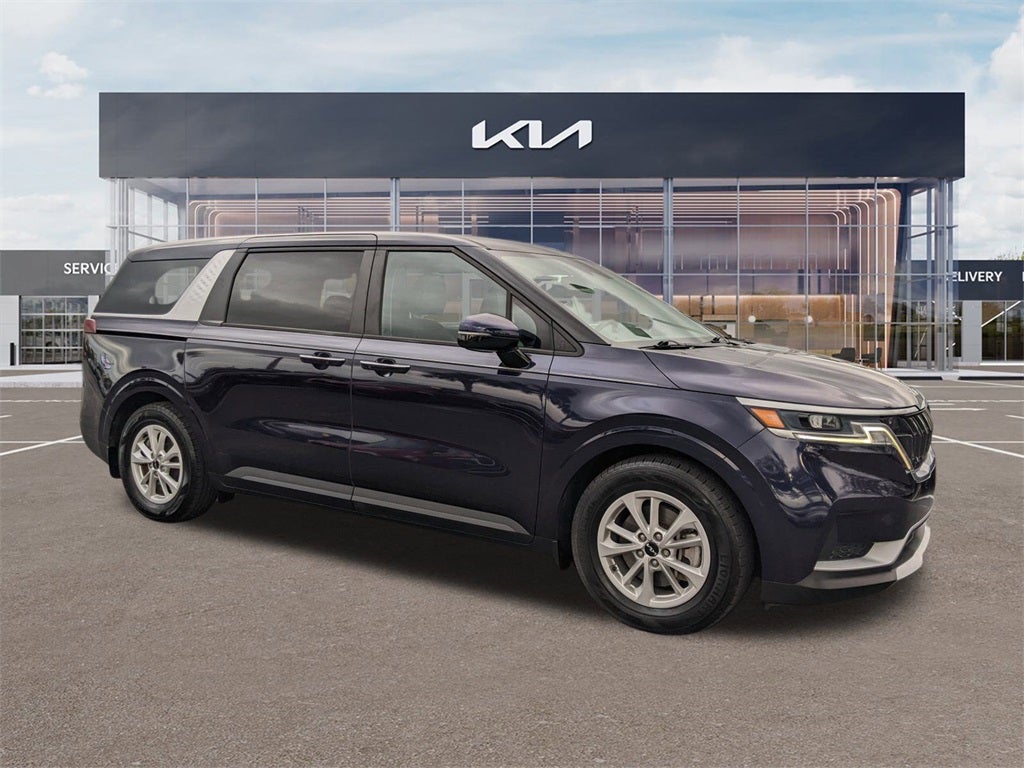 2022 Kia Carnival LXS
