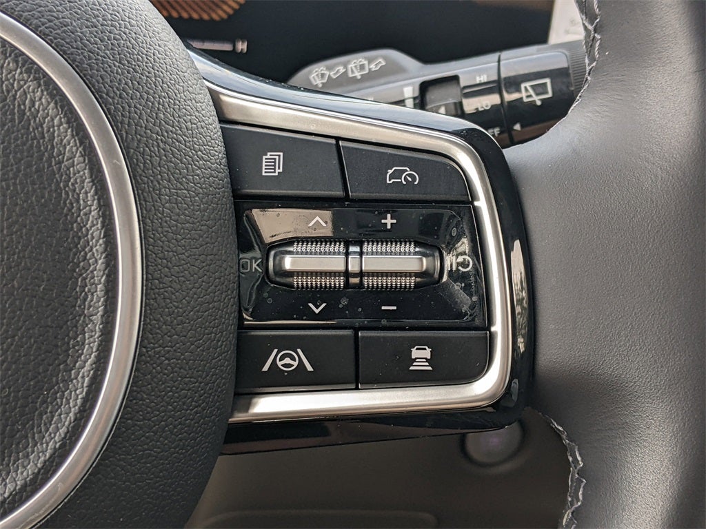 2025 Kia Carnival LXS