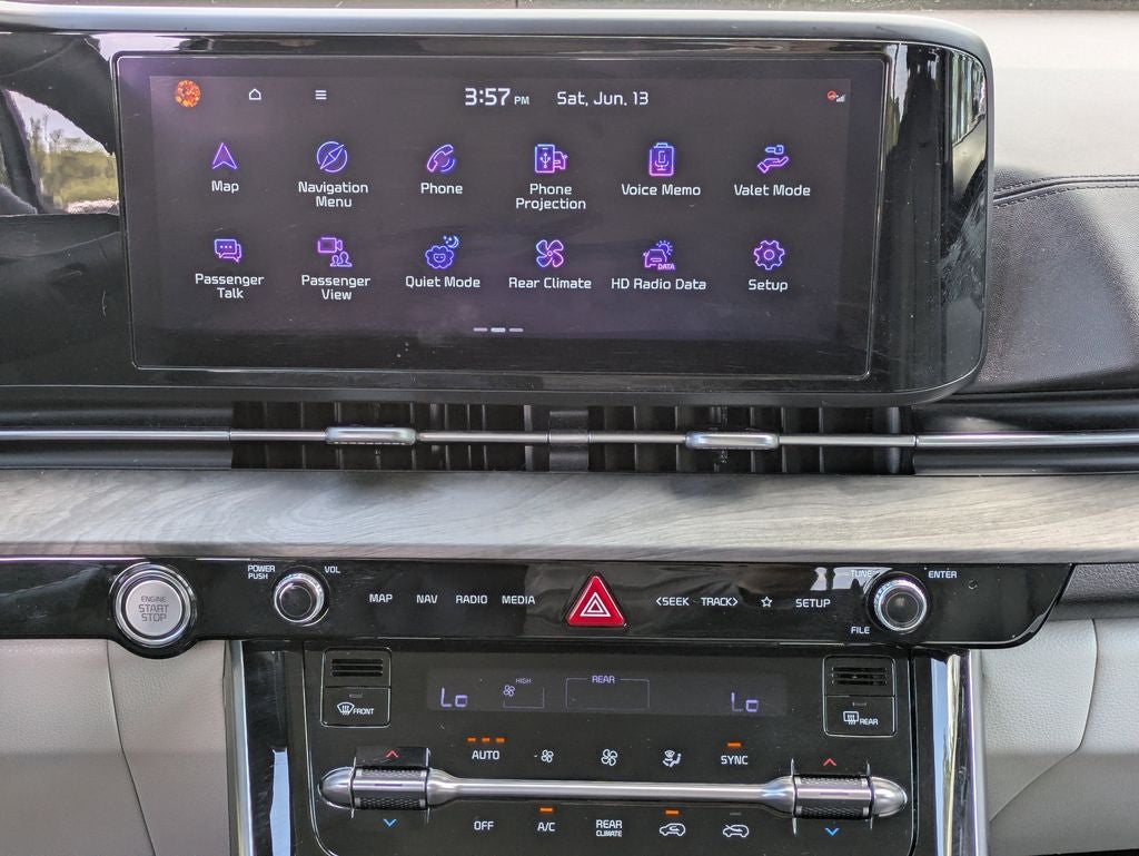 2023 Kia Carnival EX