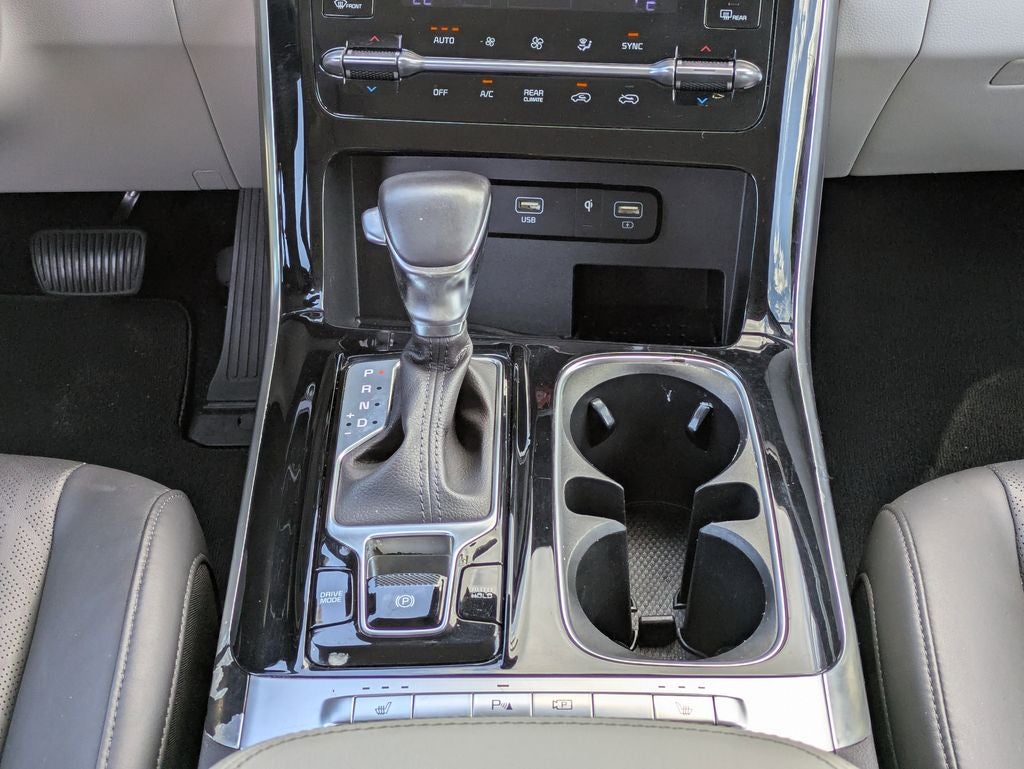 2023 Kia Carnival EX