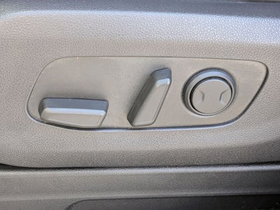 2023 Kia Carnival EX