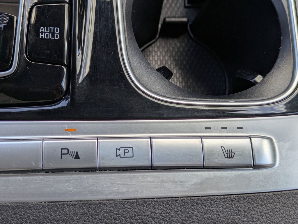 2023 Kia Carnival EX