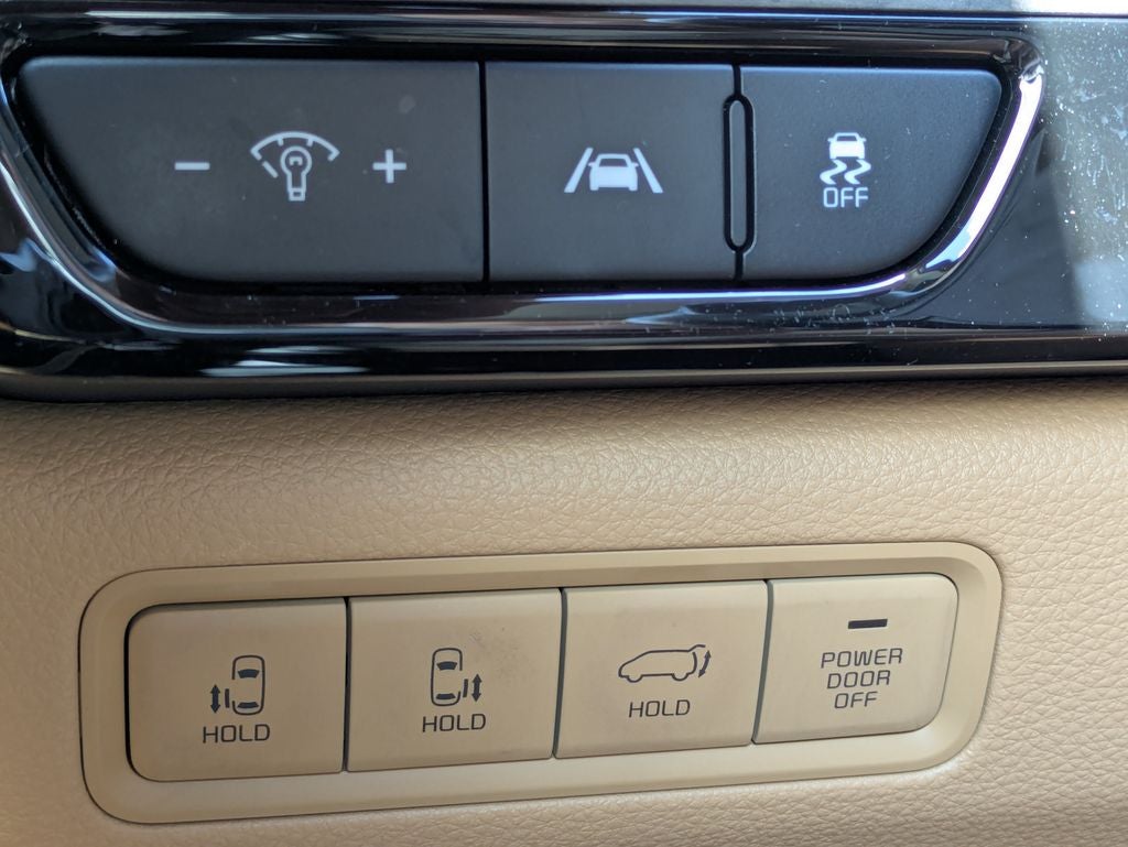 2024 Kia Carnival EX