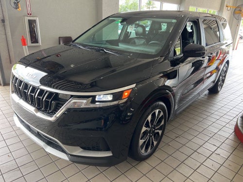 2024 Kia Carnival EX