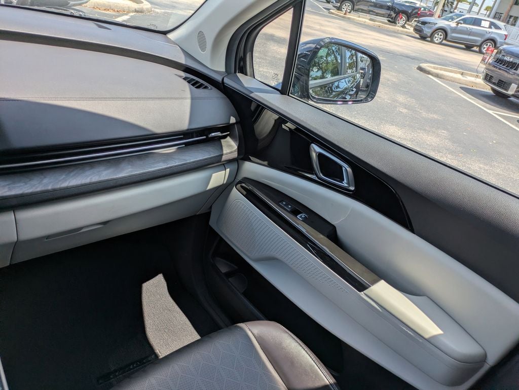 2024 Kia Carnival EX