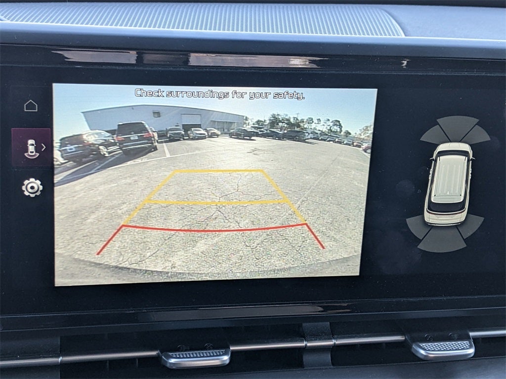 2024 Kia Carnival EX