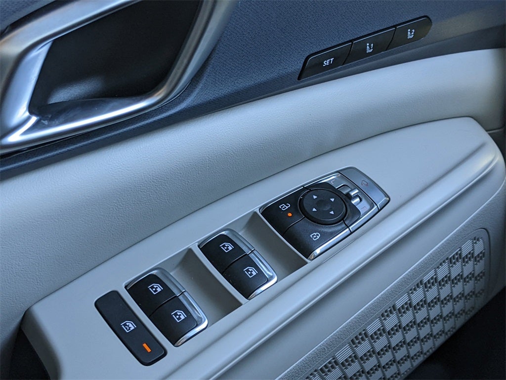 2025 Kia Carnival Hybrid EX