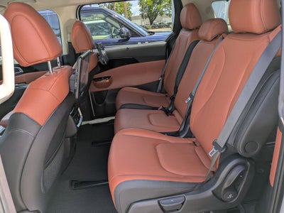 2023 Kia Carnival SX