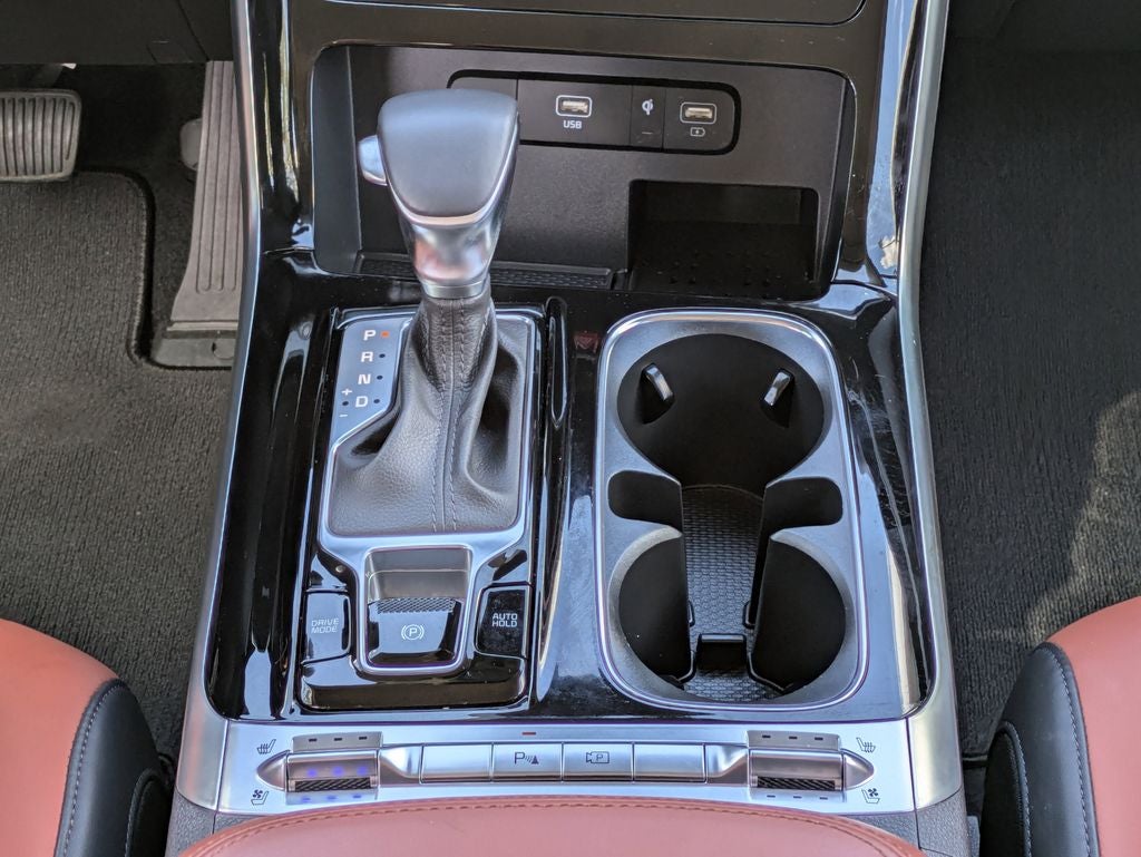 2023 Kia Carnival SX