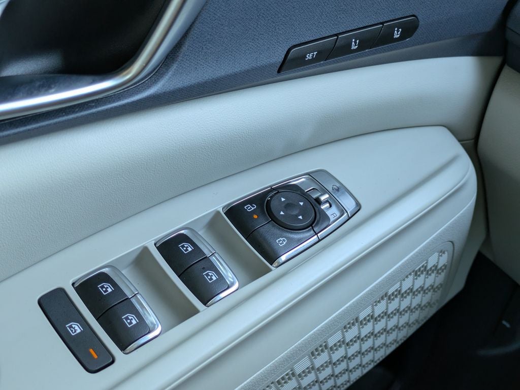 2025 Kia Carnival Hybrid SX