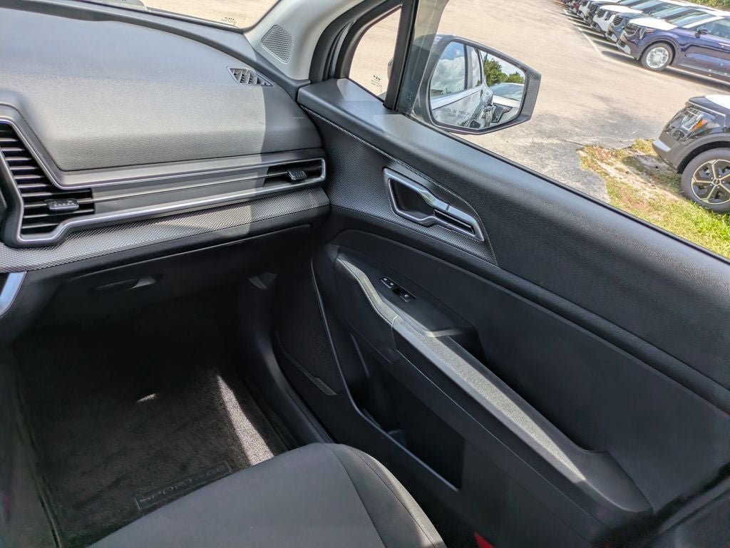 2025 Kia Sportage LX