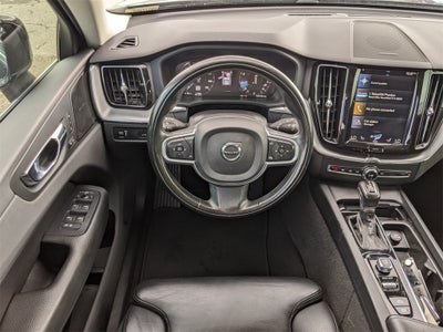 2019 Volvo XC60 T5 Momentum