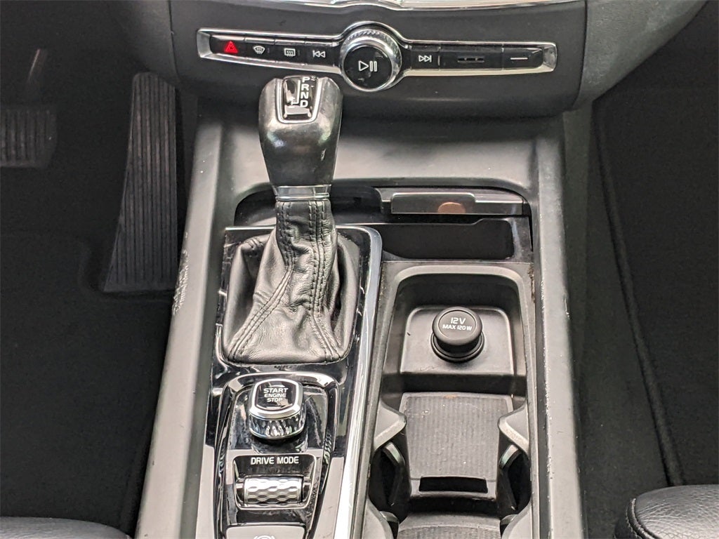 2019 Volvo XC60 T5 Momentum