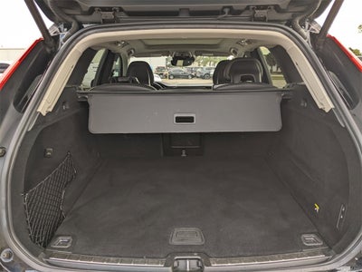 2019 Volvo XC60 T5 Momentum