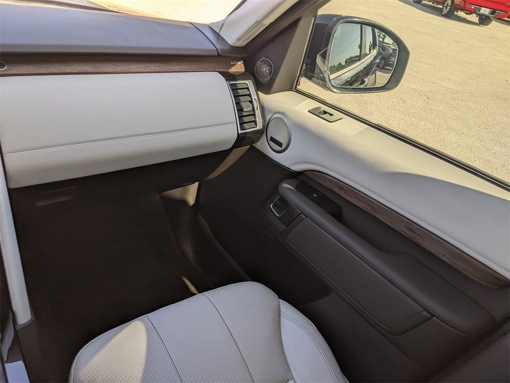 2017 Land Rover Discovery HSE