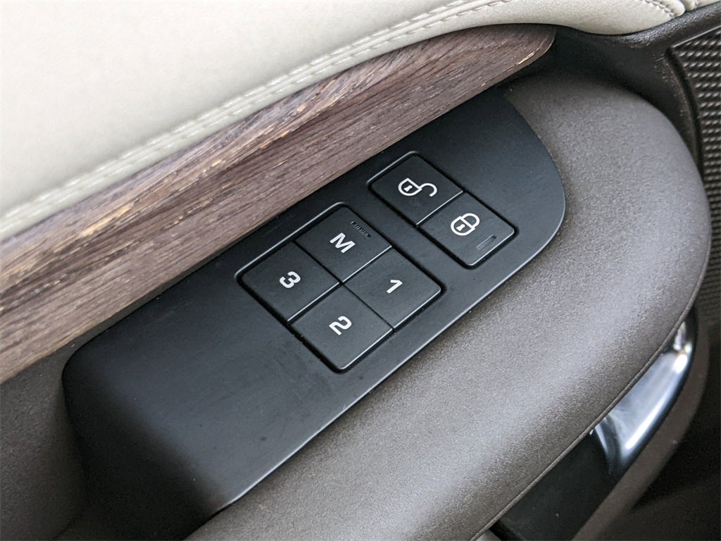 2017 Land Rover Discovery HSE