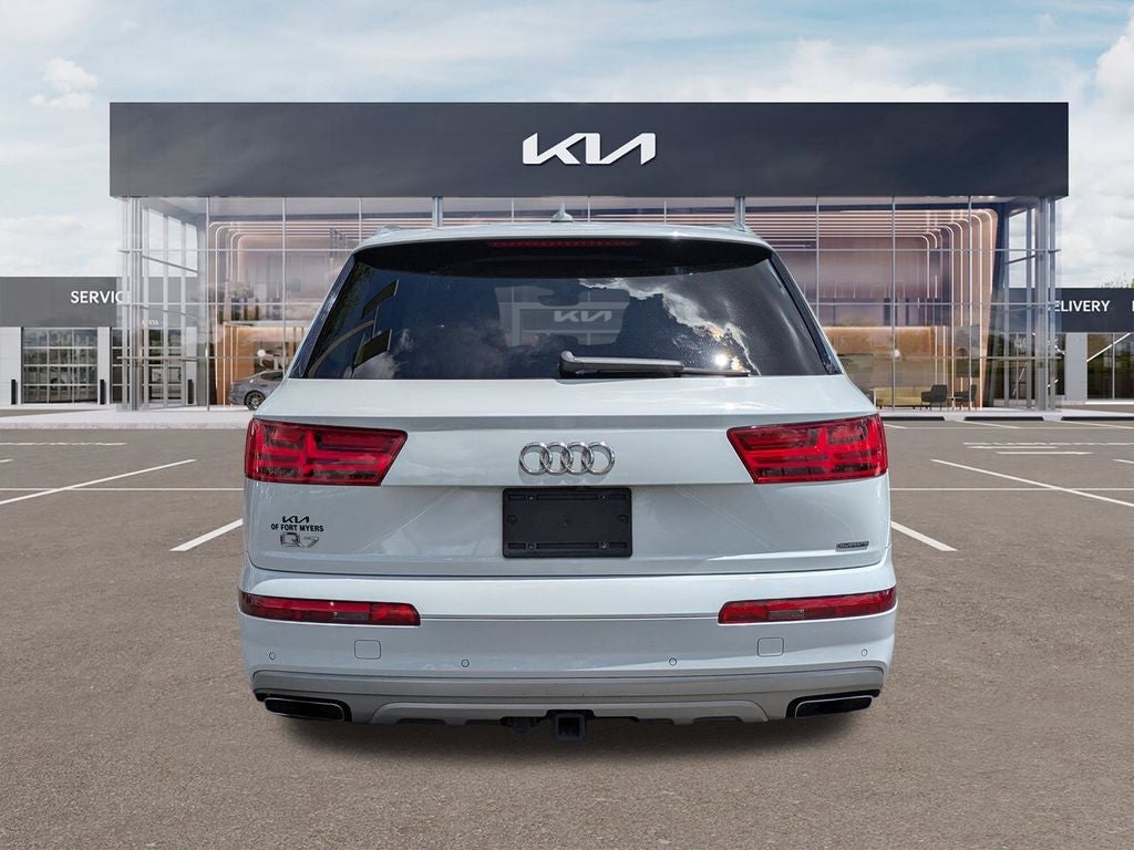 2019 Audi Q7 45 Premium Plus quattro