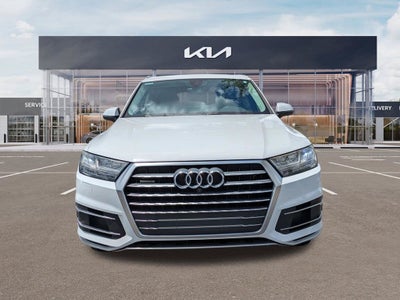 2019 Audi Q7 45 Premium Plus quattro