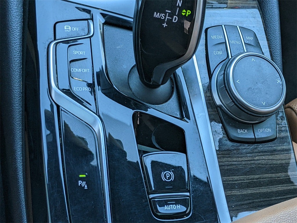 2021 BMW 5 Series 540i